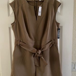 New York & Company Romper, Size XL